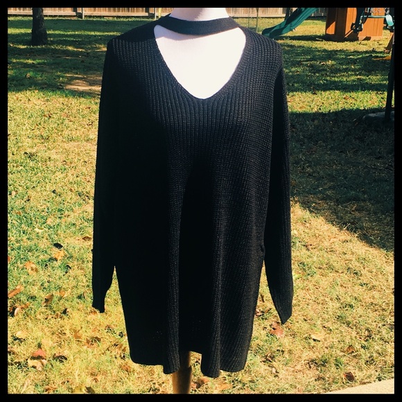 ◾️CHOKER STYLE OVERSIZED SWEATER◾️ - Picture 3 of 3