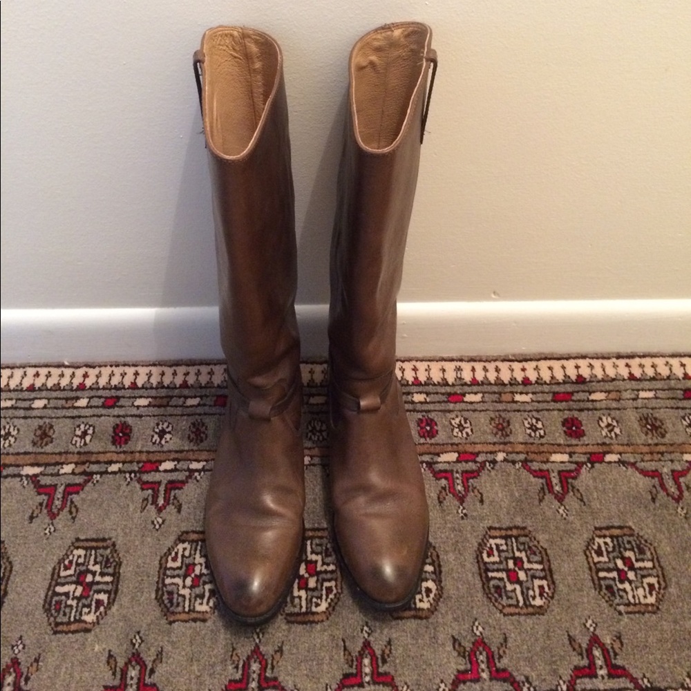 Frye Lindsay Plate Boot Tall - 9.5