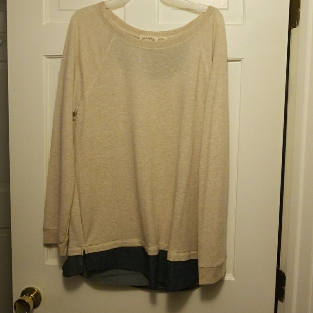 Beige n blue top
