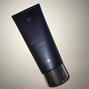 Monat Revitalize conditioner