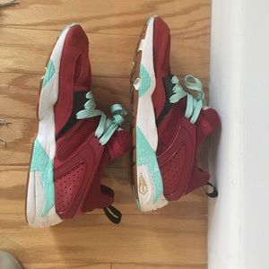 Puma - "Sneaker Freaker" edition Sneakers.