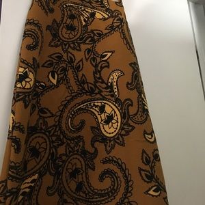 Lularoe Cassie Skirt (discounted)