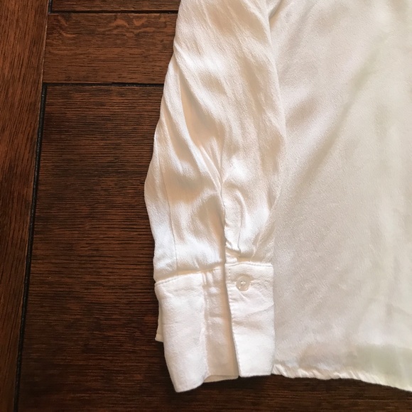 Leith Shoulderless Blouse - Picture 3 of 5