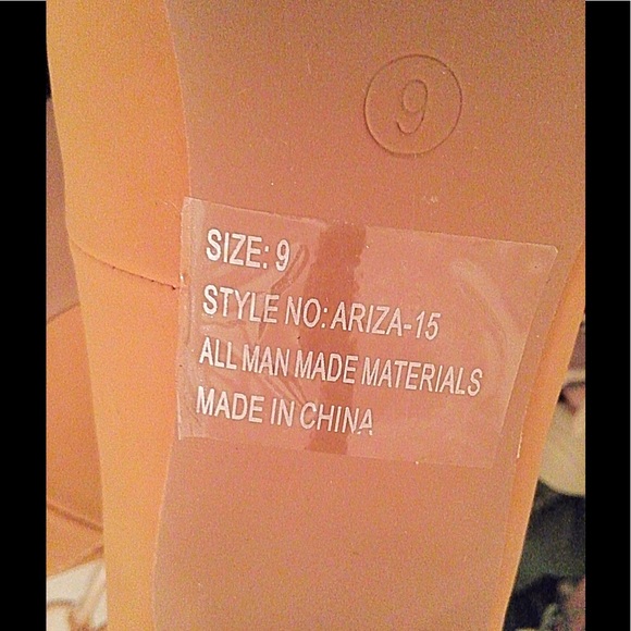 C Label Buckle Strappy Heels (9) - Picture 7 of 7