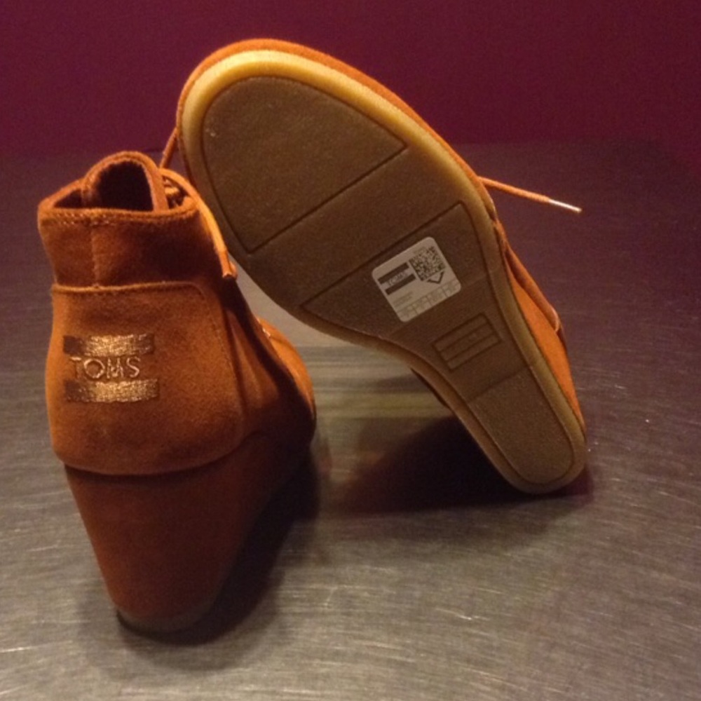 Toms Cognac Desert Wedge - Picture 3 of 7