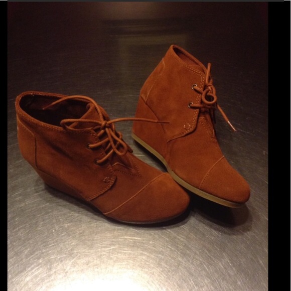 Toms Cognac Desert Wedge - Picture 4 of 7