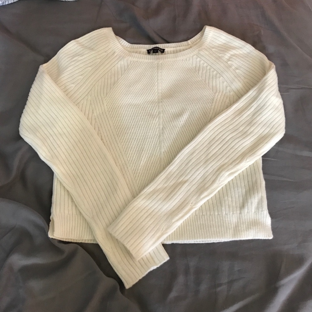 Express barely worn cropped sweater!