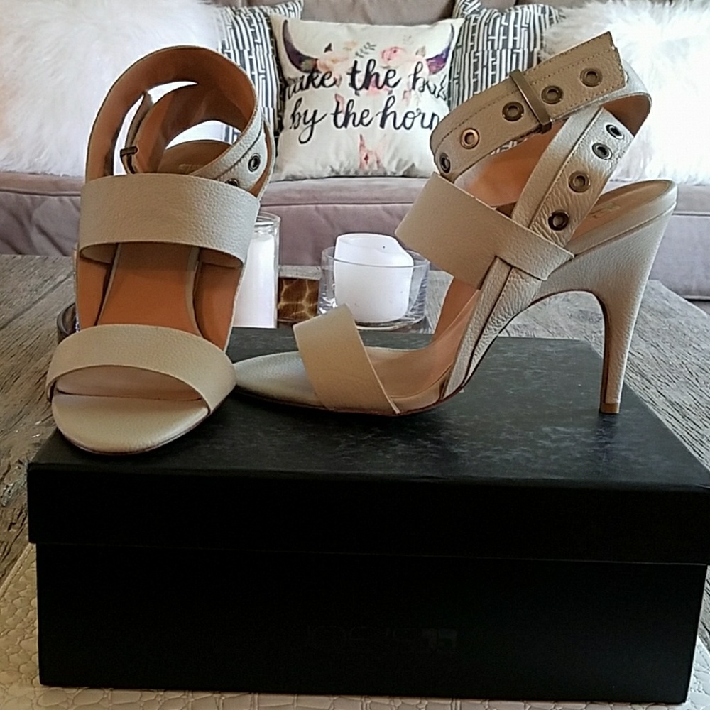 Joe's Jeans Showstoppers!!