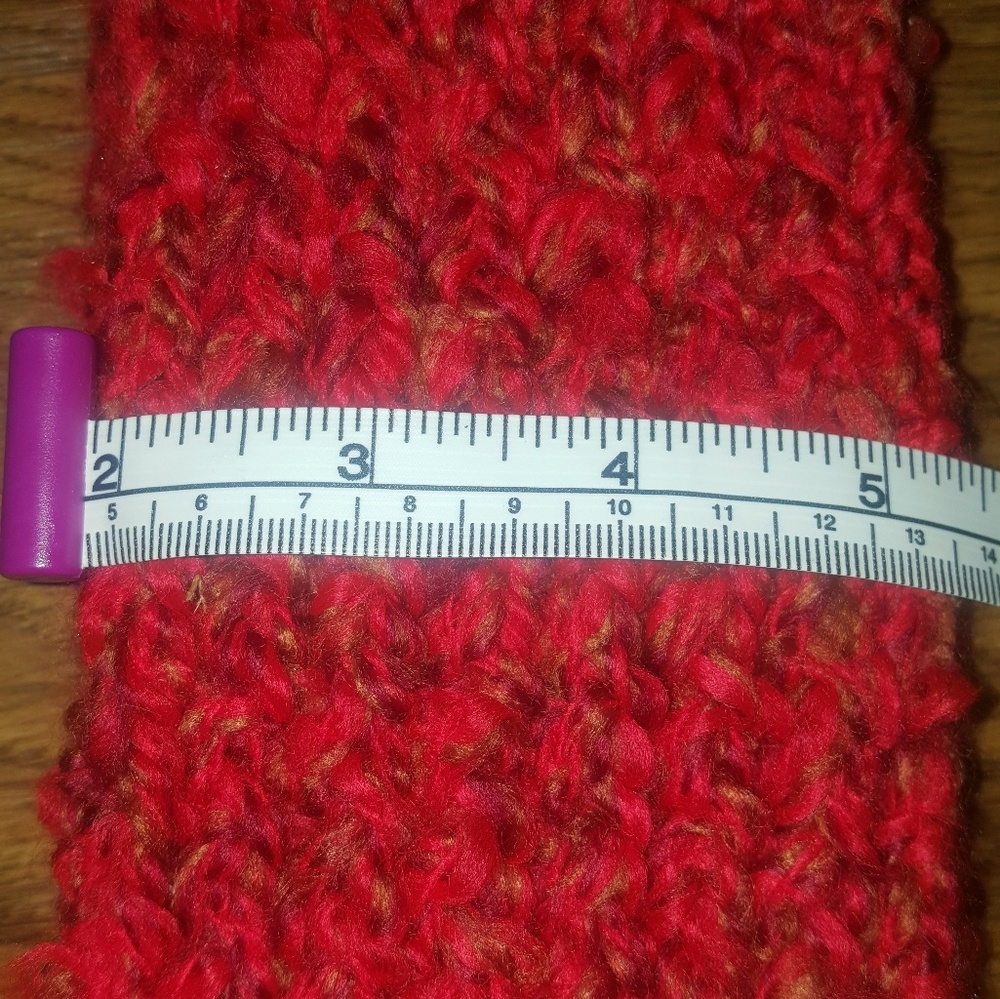 ***SOLD***Handmade Knitted Scarf NWOT - Picture 2 of 4