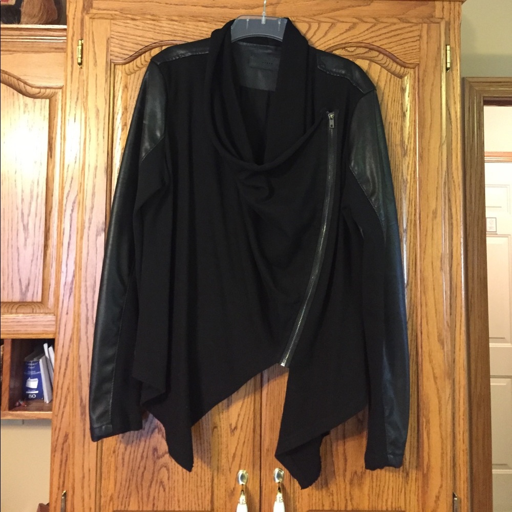 ~Black Jacket~ Very edgy and punk!!