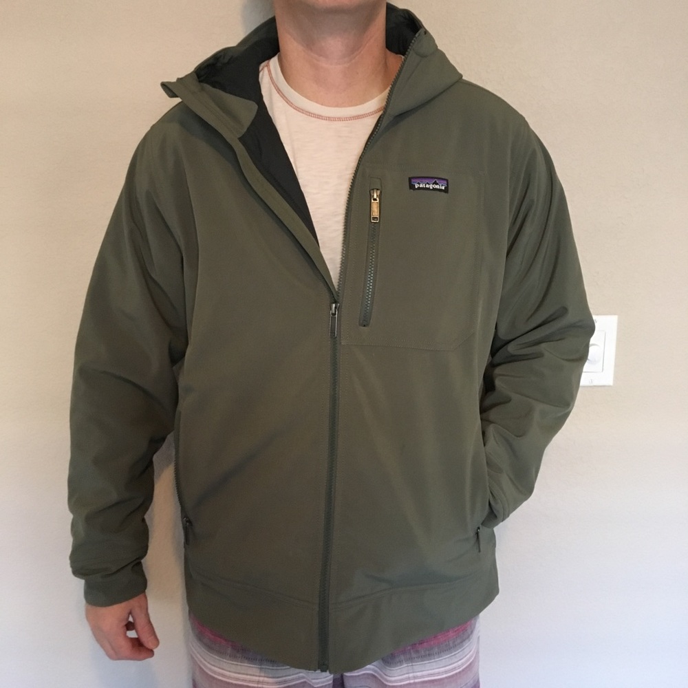 Patagonia Insulated side send hoodie