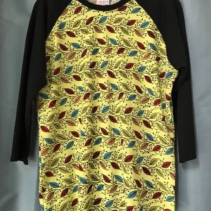 LuLaRoe Randy 3/4 sleeve shirt