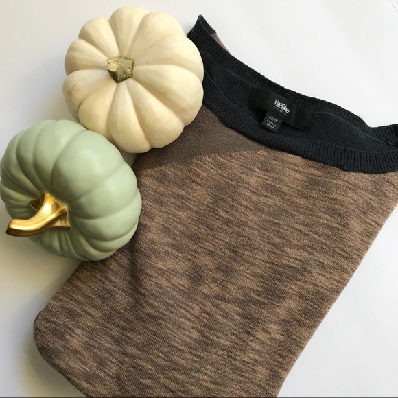 HP✨Color Block Sweater - Picture 2 of 4