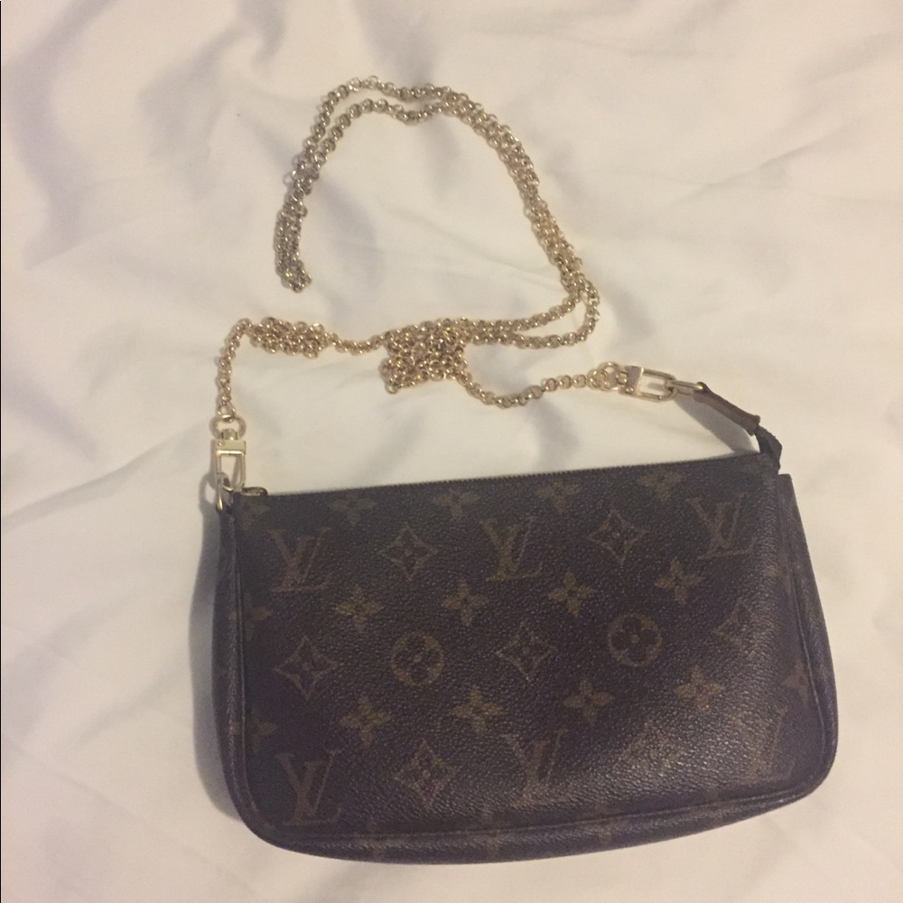 Louis Vuitton Pochette