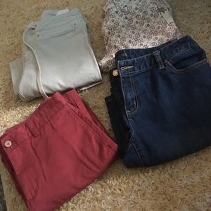 Set Of 4 Pants.