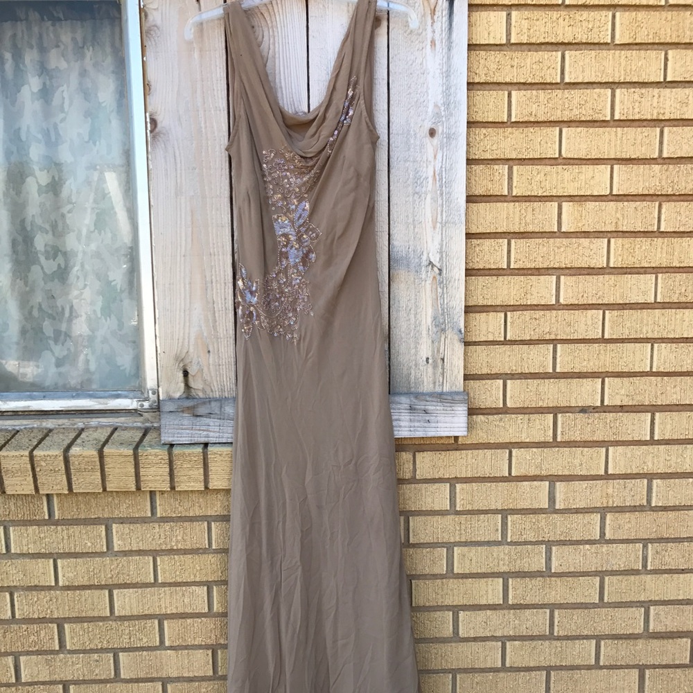 ⭐️beautiful nude sequin dress