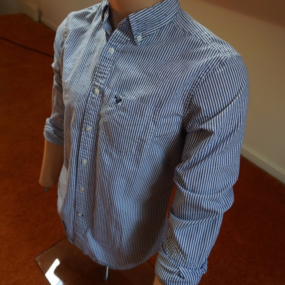 American Eagle Striped cotton button up