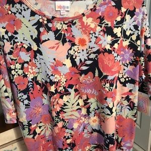 Beautiful floral Lularoe Irma tee