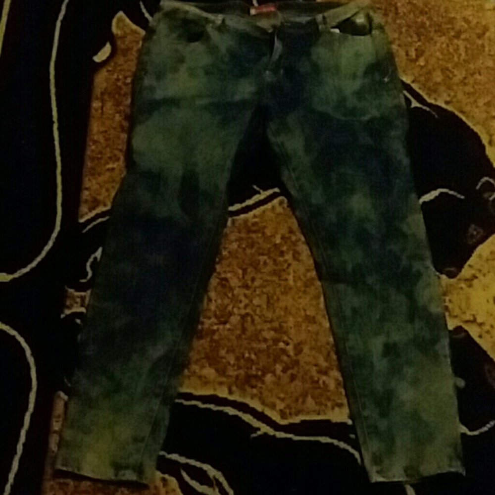 Woman pants