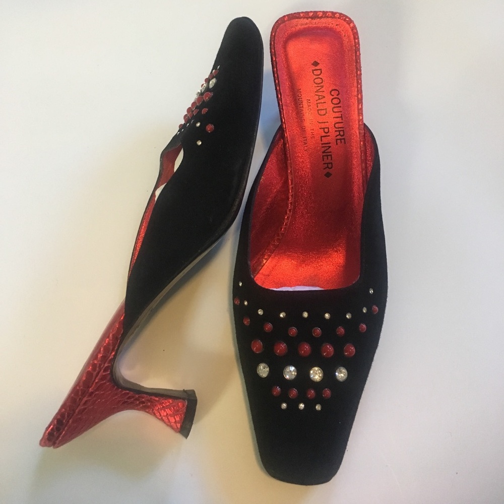 Stunning Donald Pliner shoes. One of a kind