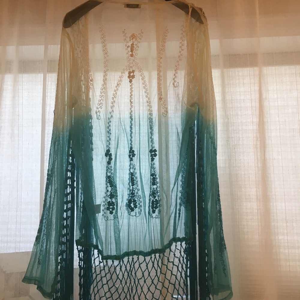 BOUTIQUE Tasseled Kimono