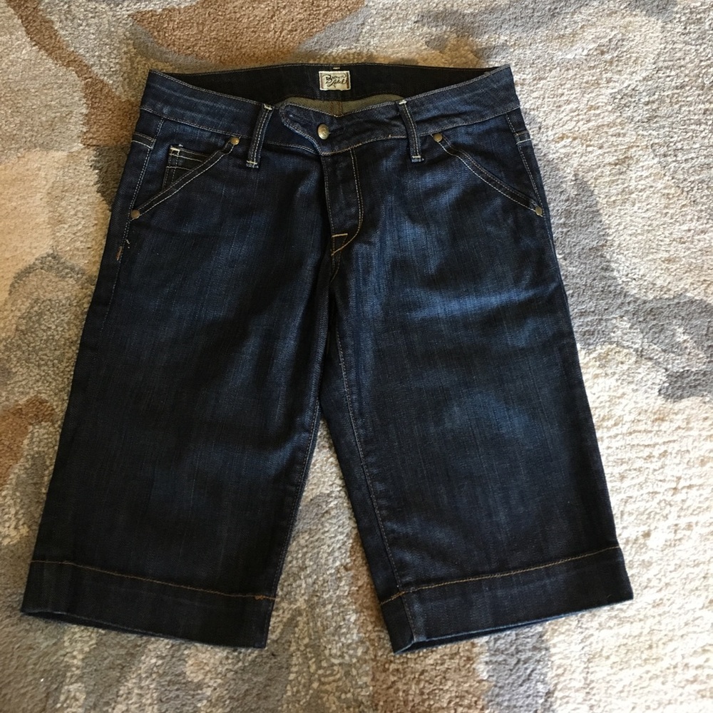 Brown Label Long Jean shorts. Size 27