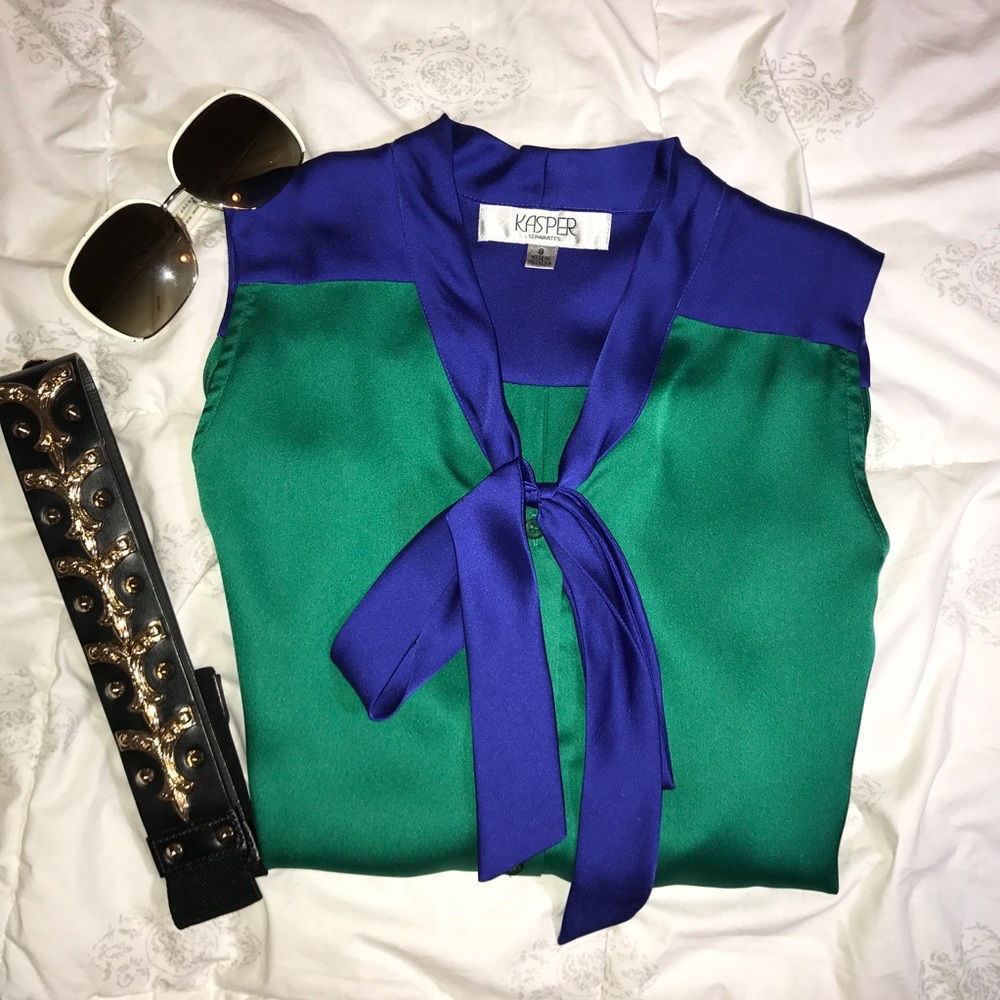 NWOT 🤡Kasper top💗Price Firm！ 😊