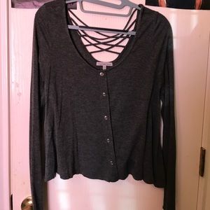 Gray long sleeve top w/ a nice open for upper back
