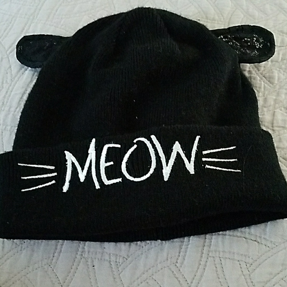 Claire's Black Beanie.