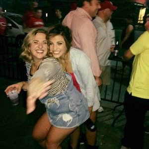 Meet your Posher, Isabella