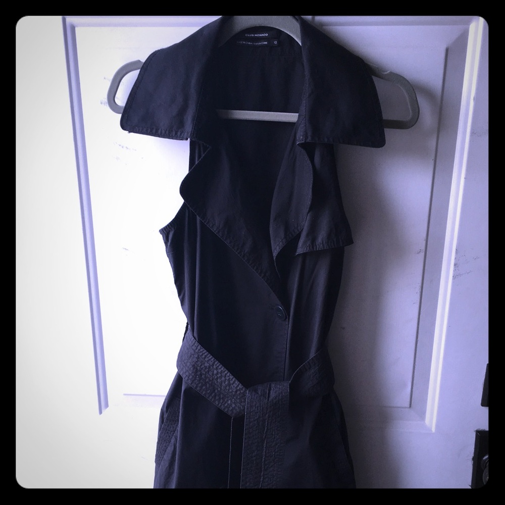Sleeveless trench-coat style dress