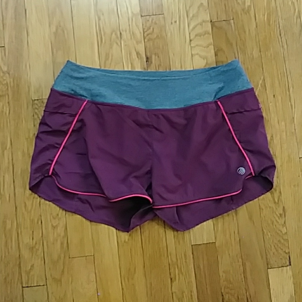 Athletic shorts (lulu look alike)