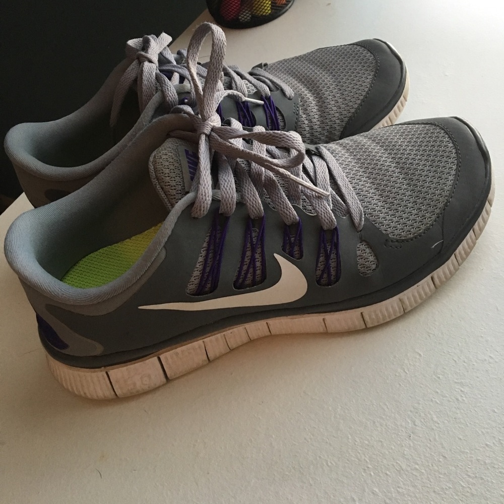 Nike Free 5.0 Sneakers