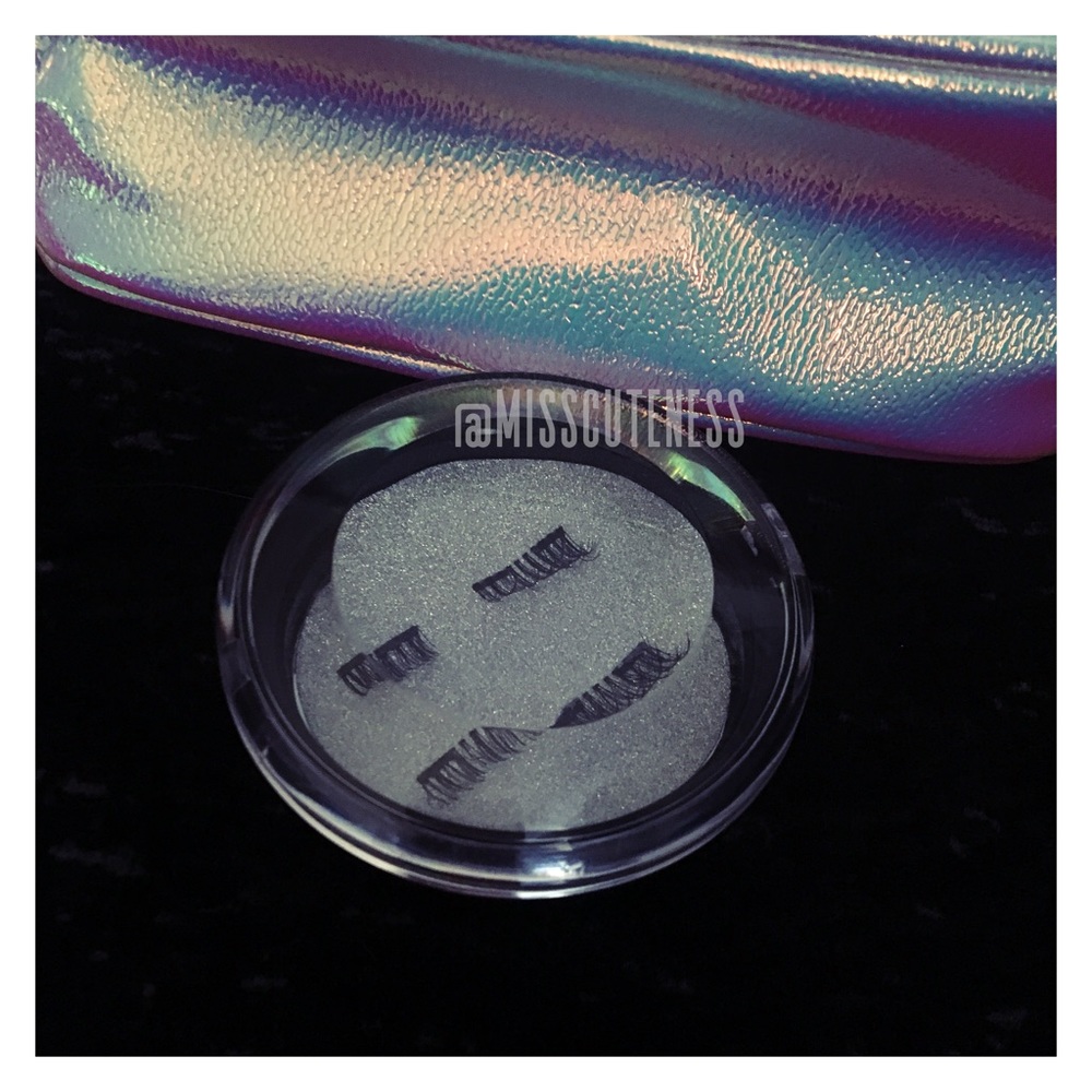 Magnet Lashes.