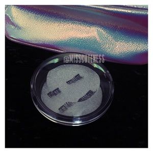 Magnet Lashes.