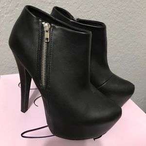 Black Platform Heels