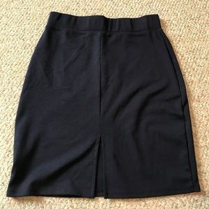 Tresics navy blue skirt