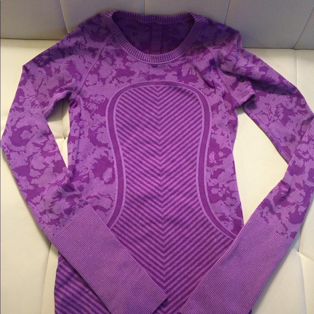 Lululemon Run Swiftly Long Sleeve - Size 4
