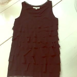Sleeveless ruffled top