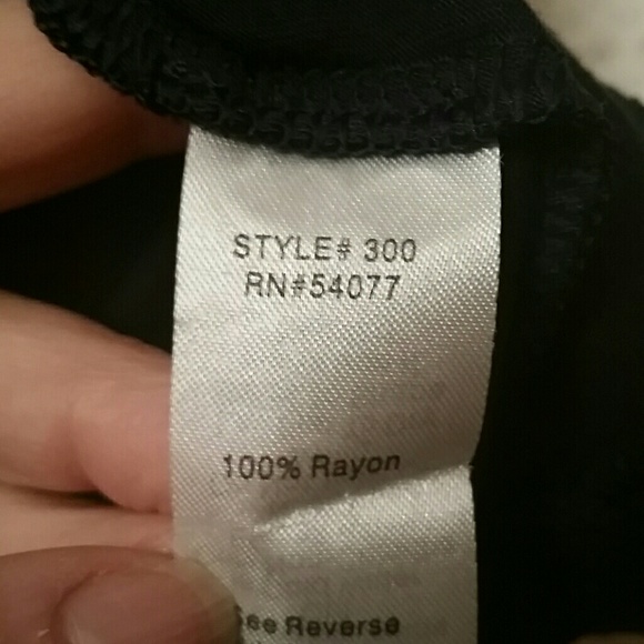 Cabi sleeveless crossover tee navy Sm - Picture 5 of 7