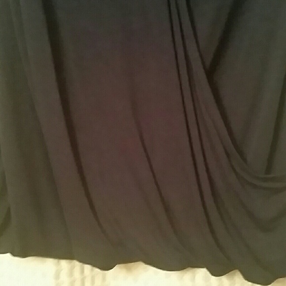 Cabi sleeveless crossover tee navy Sm - Picture 6 of 7