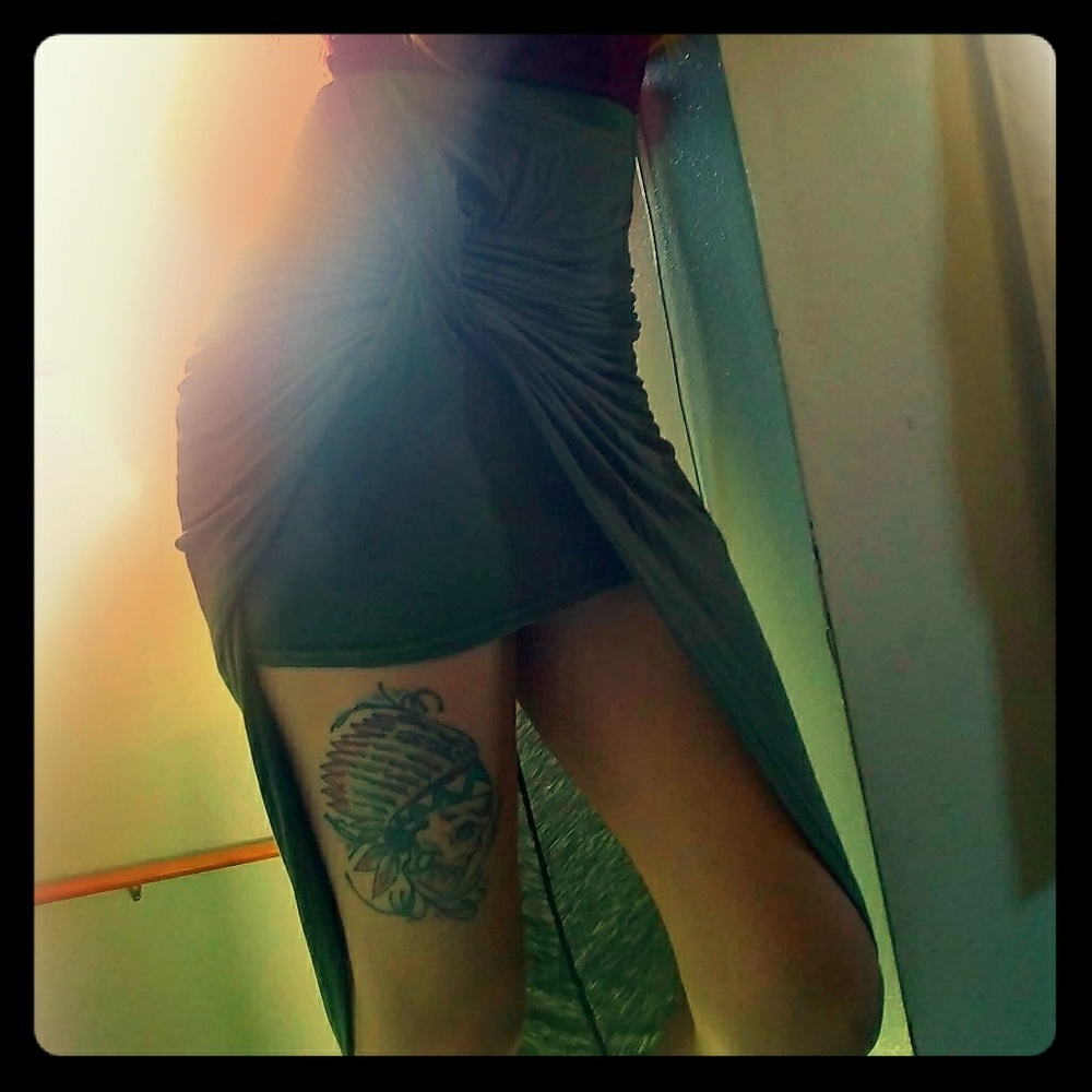 Green high-low skirt