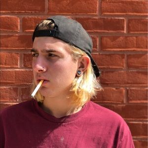 Meet your Posher, Christian