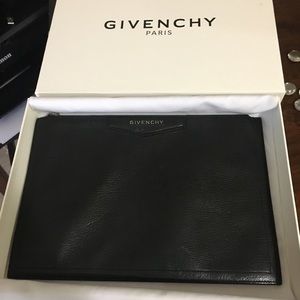 Authentic Givenchy Leather Antigona Pouch Clutch