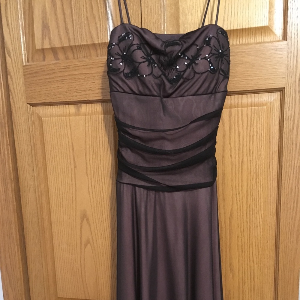 Kiki Homecoming dress
