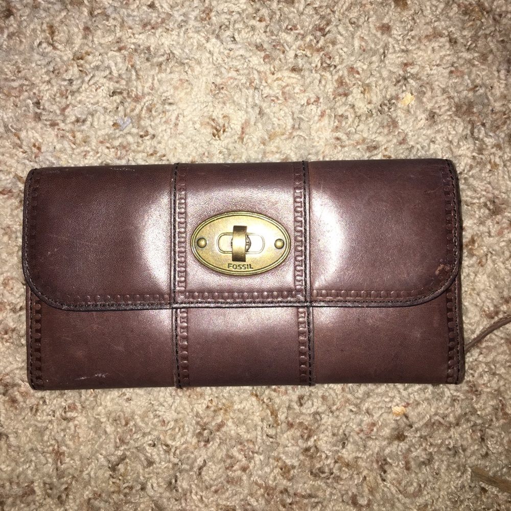 Leather fossil wallet