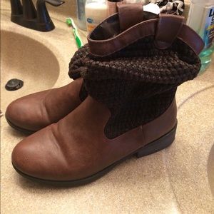 Brown boots