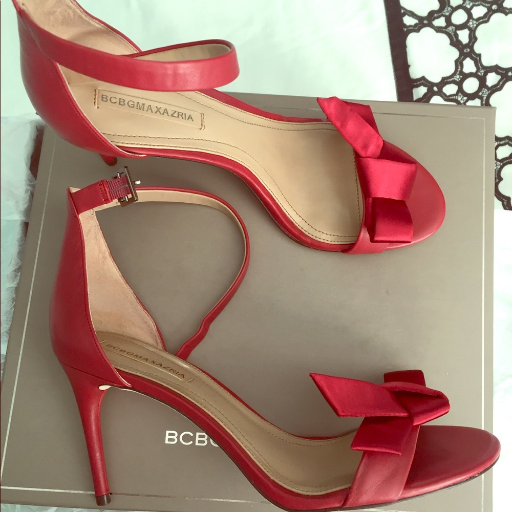 BCBG Knotted Red Heels