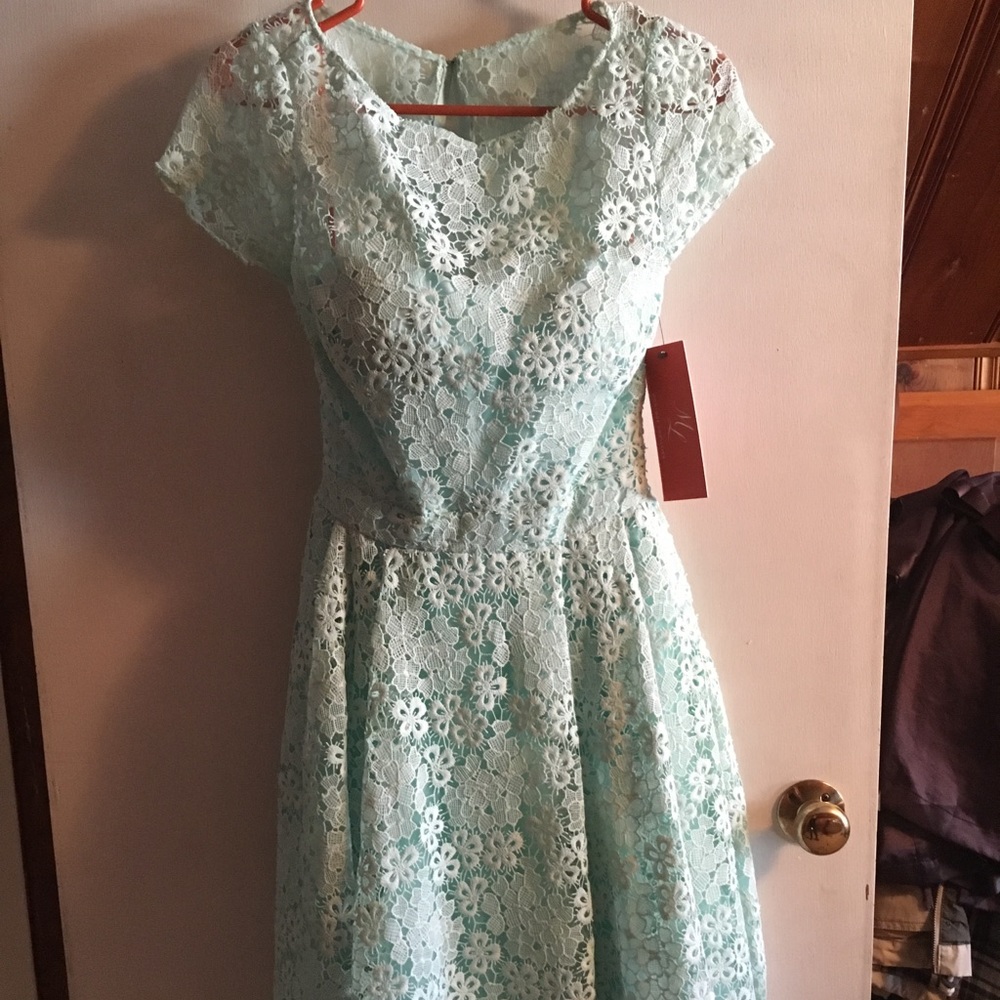 Lace dress