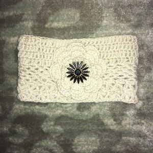 New just took out of plastic tan ear warmers